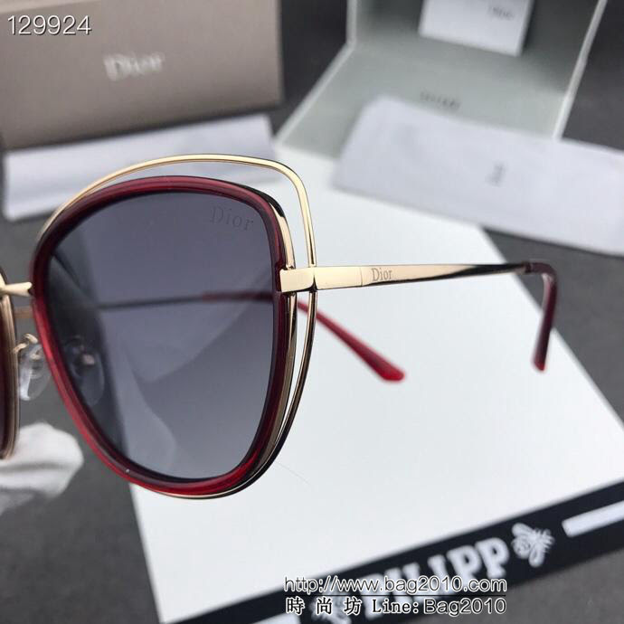 DIOR-迪奧 2019新款 D家新款偏光墨鏡 高清寶麗來偏光鏡片 女款太陽鏡 802  lly1686